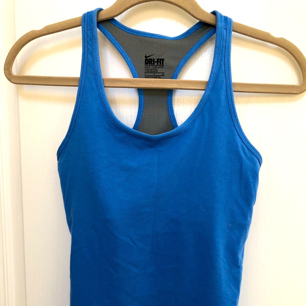 Women Nike sports top